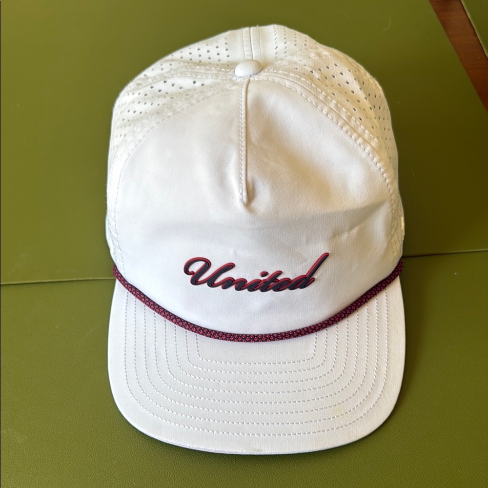 Only worn once Melin Hat